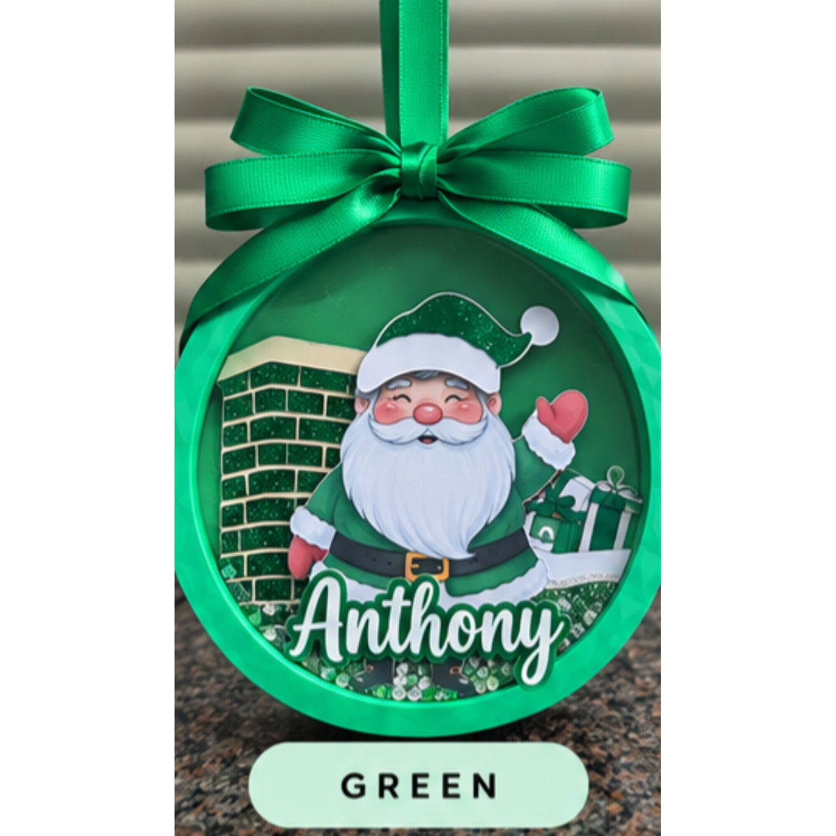 🎅 Santa's Ornament